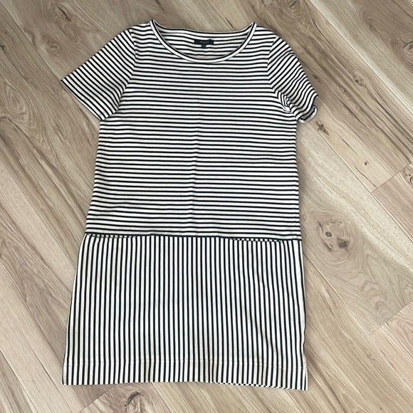 Madewell Women's Navy White Stripes Pockets Dockside Shift T-Shirt Dress - Picture 1 of 3